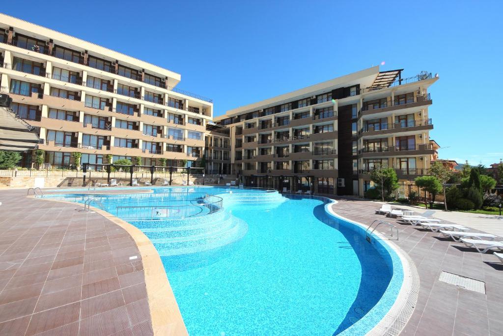 Menada Luxor Apartments 圣弗拉斯 外观 照片