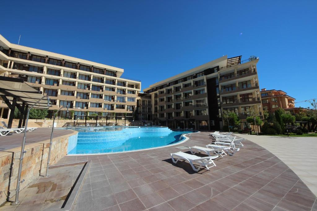 Menada Luxor Apartments 圣弗拉斯 外观 照片