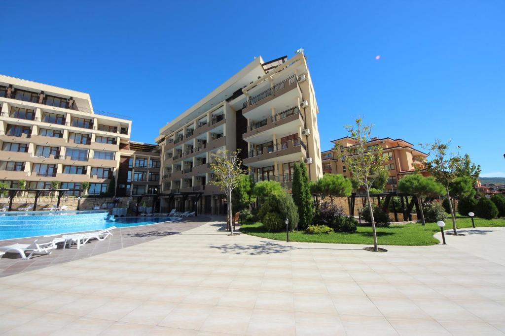 Menada Luxor Apartments 圣弗拉斯 外观 照片