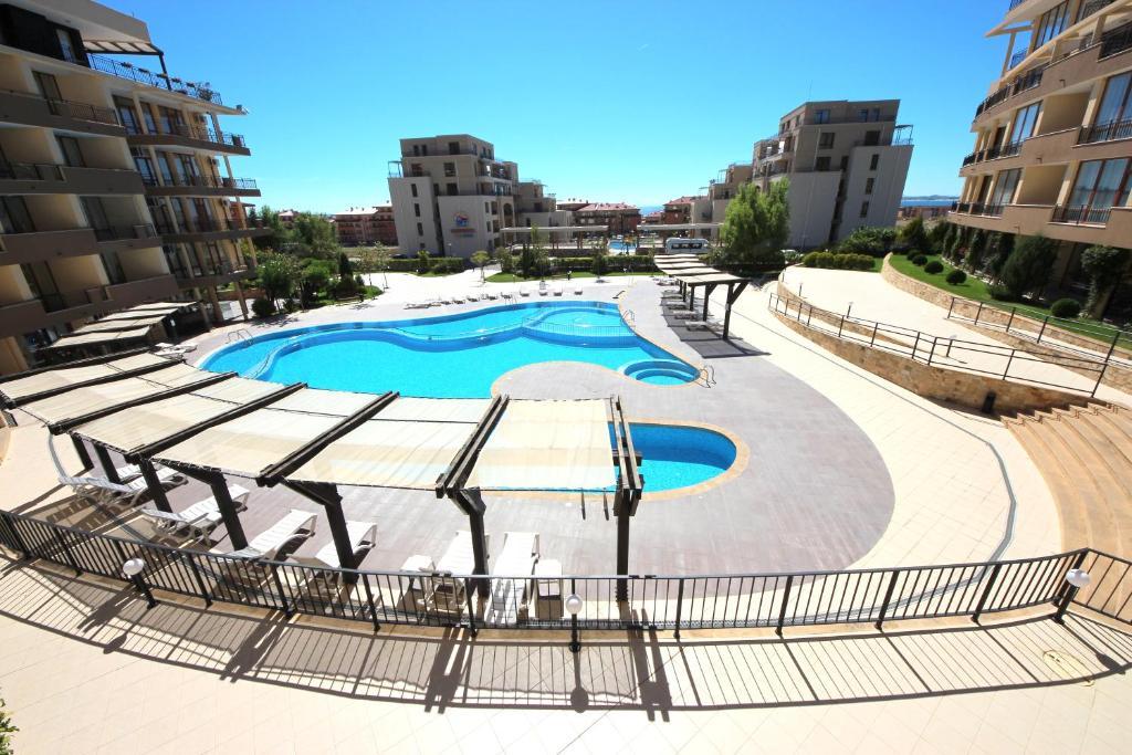 Menada Luxor Apartments 圣弗拉斯 外观 照片